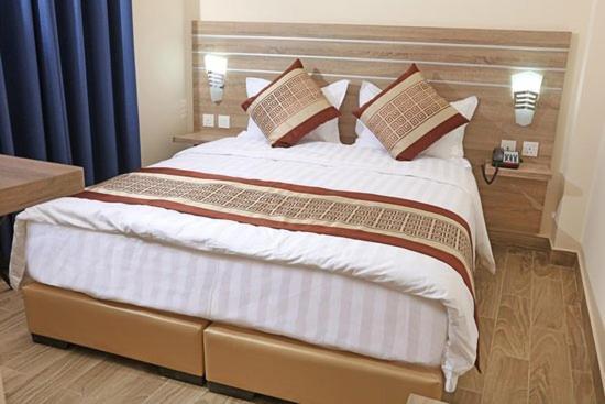 עקבה La Riva Hotel מראה חיצוני תמונה